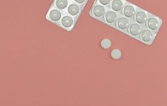 Аспирин снизил риск смерти у госпитализированных пациентов с COVID-19