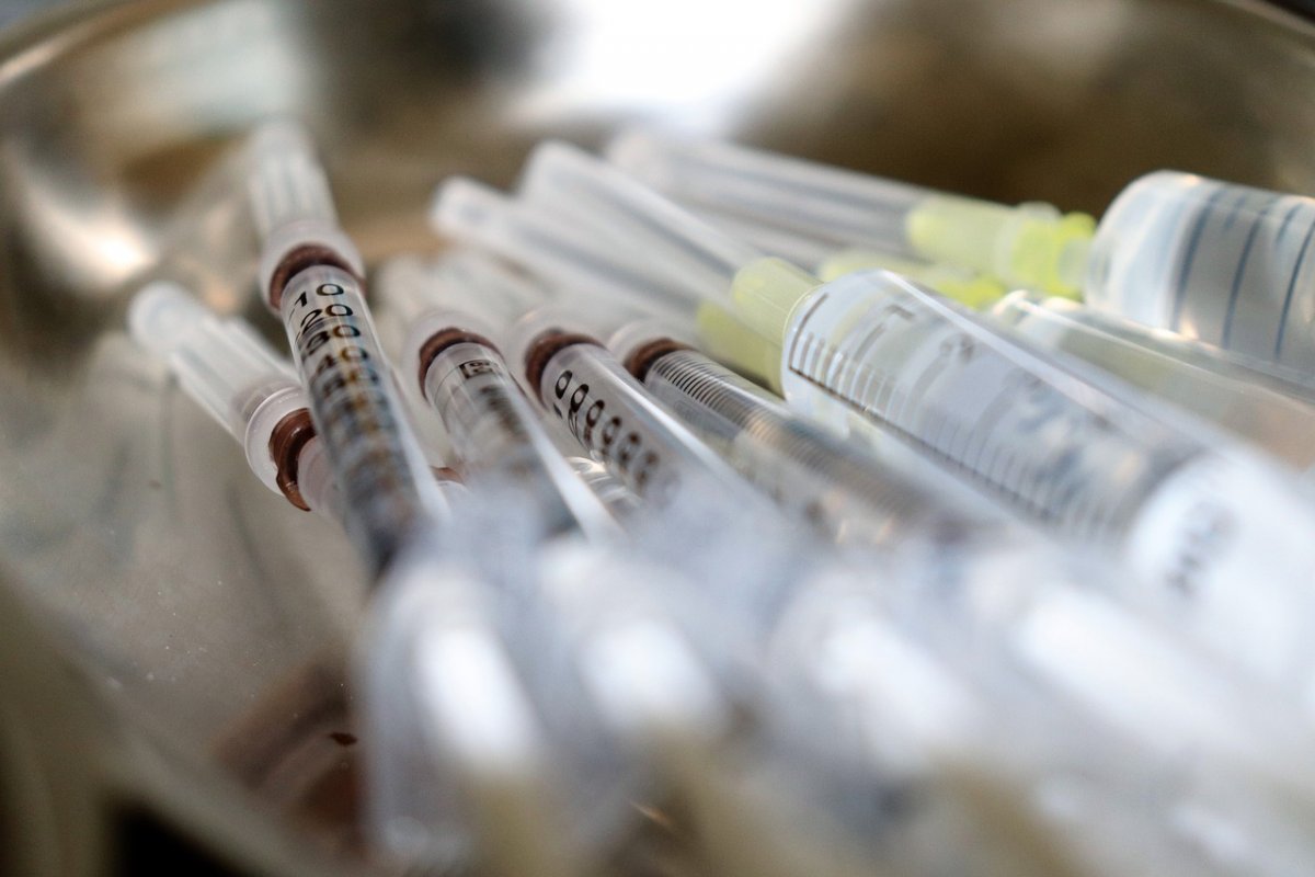 Египет заинтересовала российская вакцина от коронавируса