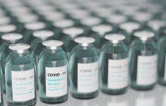 Главные мифы о вакцине от коронавируса