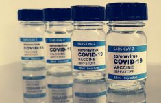 ВОЗ приостановила признание вакцины «Спутник V» на международном уровне