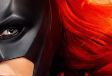 Бывшая Бэтвумен пожаловалась на Warner Bros. и продюсеров сериала