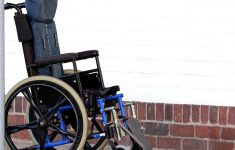 Созданы импланты, помогающие парализованным людям ходить