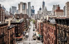Мэр Нью-Йорка отказался вводить масочный режим