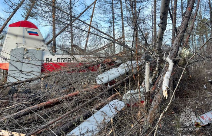 Один человек погиб при аварийной посадке самолета Ан-3 в Якутии