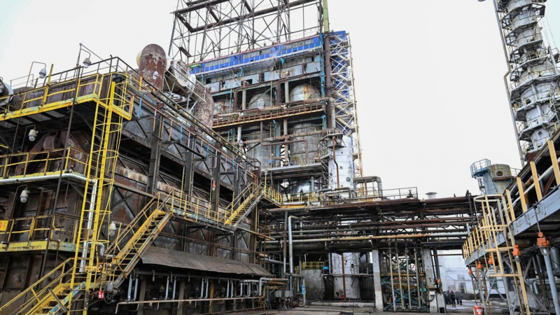 "КазМунайГаз" прокомментировал сообщения о продаже "Татнефти" доли АНПЗ