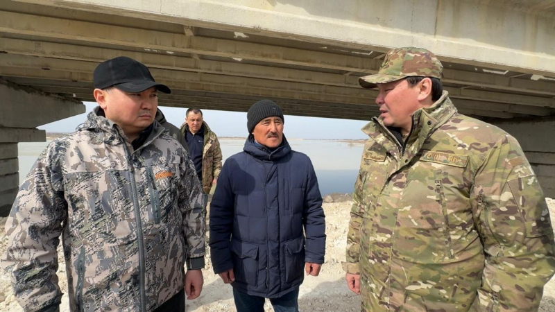 После критики акима в Актюбинской области достроили мост