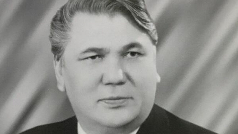 "Товарищ Токаев первый ворвался в расположение противника и уничтожил пятерых немцев"